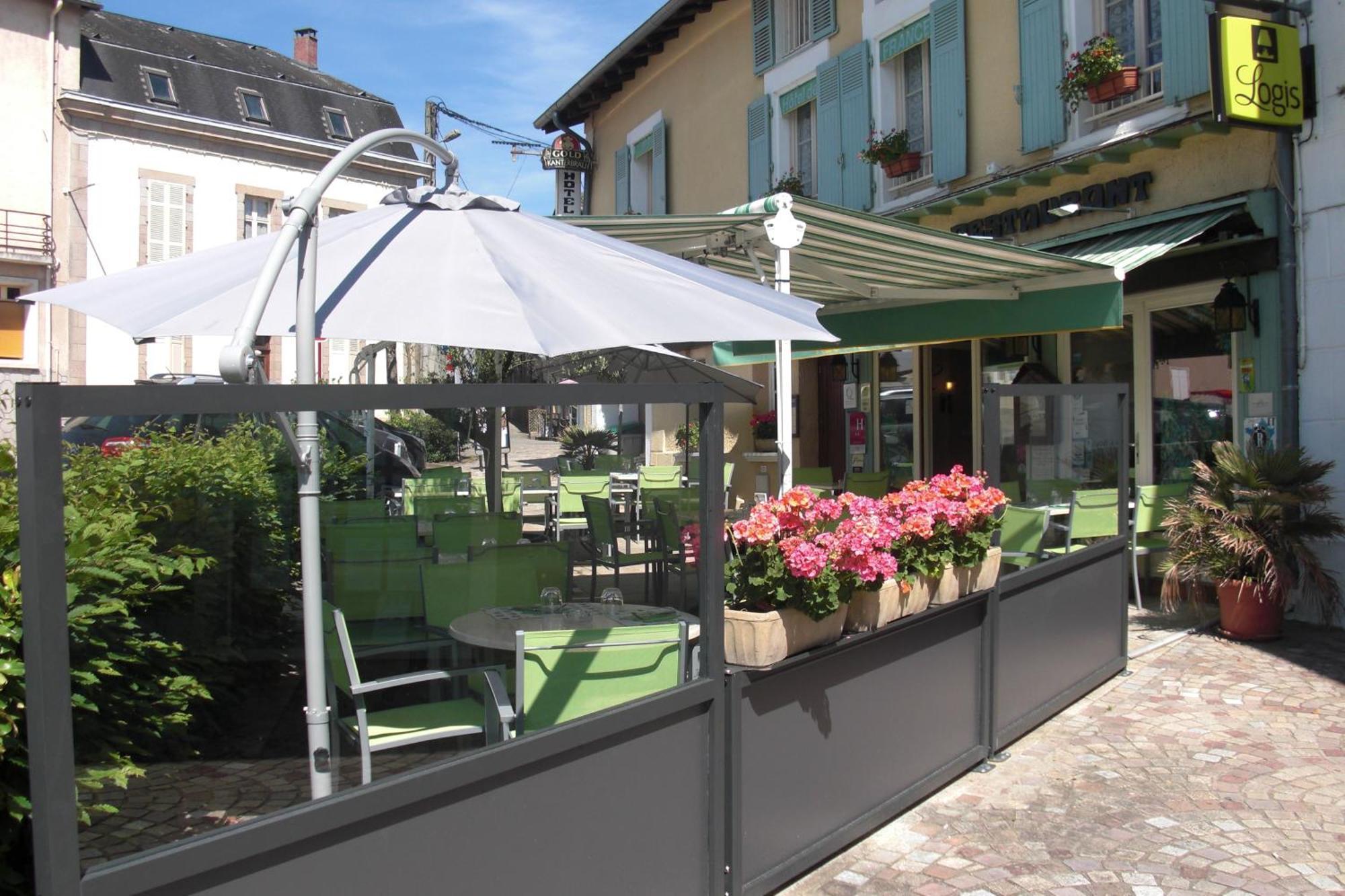 Logis Hotel De France Rochechouart Exterior foto